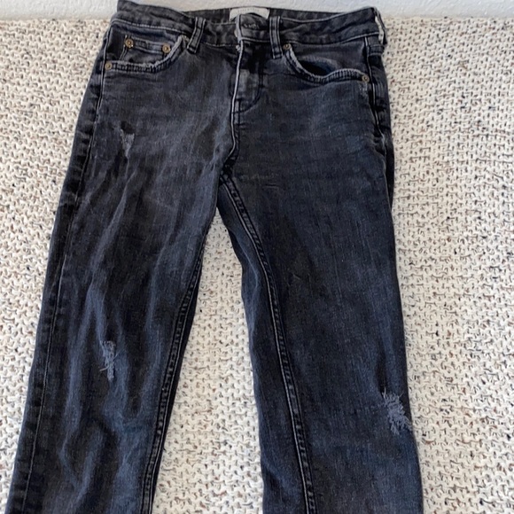 Distressed Zara Skinny Jeans - Picture 3 of 5